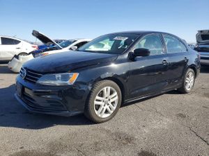 Volkswagen Jetta BASE 2 L 4 2015