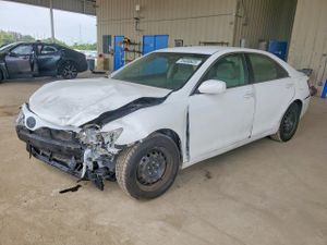 Toyota Camry BASE 2.5L 4 2011