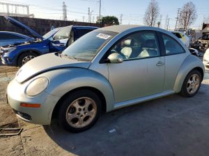 Volkswagen Beetle 2.5L 5 2010