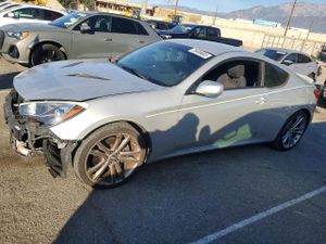 Hyundai Genesis 2.0T 2.0L 4 2013