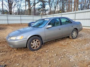 Toyota Camry CE 3.0L 6 1998