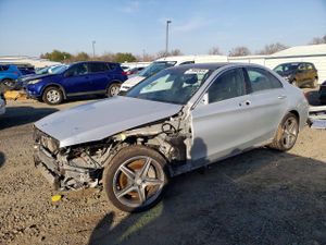 Mercedes-Benz C 300 4MATIC 2.0L 4 2015