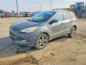 Ford Escape TITANIUM 2.0L 4 2015