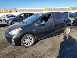 Toyota Prius 1.5L 4 2013