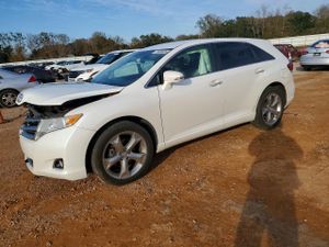 Toyota Venza LE 3.5L 6 2014