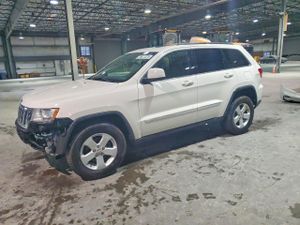 Jeep Grand Cherokee LAREDO 3.6L 6 2012