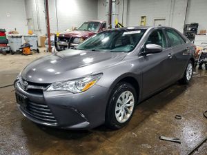 Toyota Camry LE 2.5L 4 2015