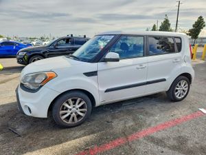 Kia Soul + 2.0L 4 2013