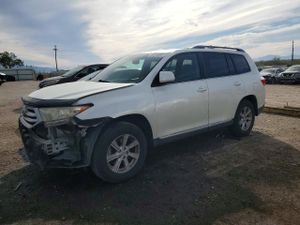 Toyota Highlander BASE 3.5L 6 2011