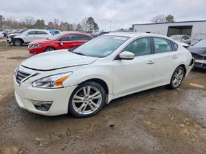 Nissan Altima 3.5S 3.5L 6 2015