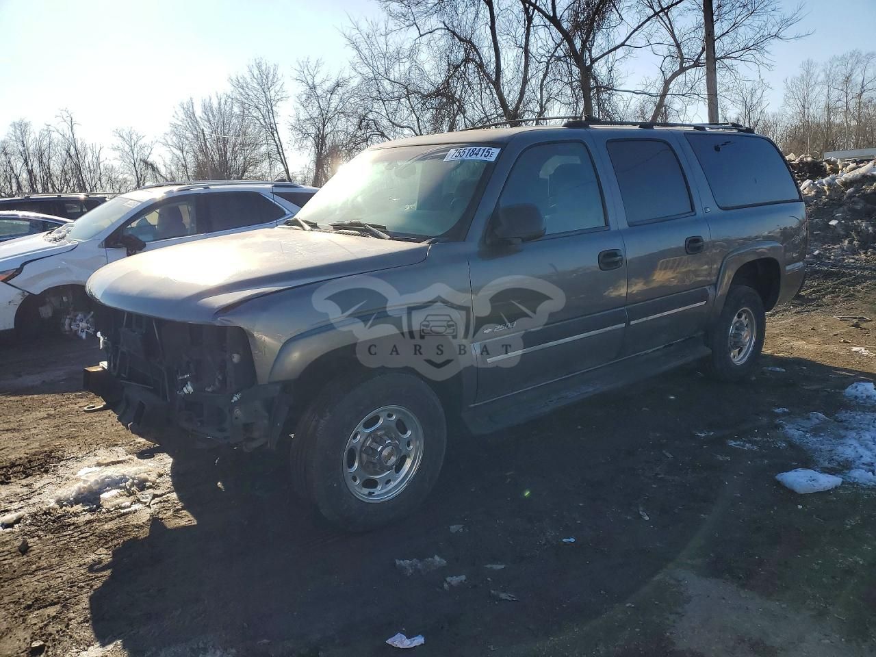 Chevrolet Suburban K2500 6.0L 8 2001