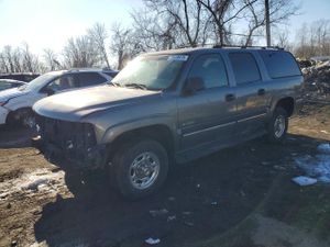 Chevrolet Suburban K2500 6.0L 8 2001