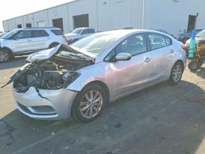 Kia Cerato / Forte / K3 LX 1.8L 4 2014