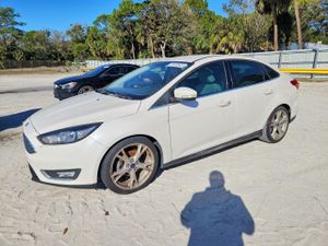 Ford Focus TITANIUM 2.0L 4 2015