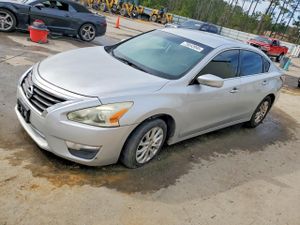 Nissan Altima 2.5 2.5L 4 2015