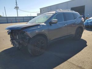 Nissan Rogue S 2.5L 4 2015