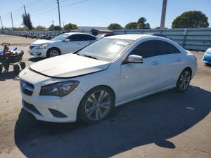 Mercedes-Benz CLA 250 2.0L 4 2015