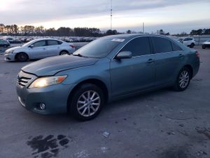Toyota Camry SE 3.5L 6 2011