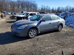 Nissan Altima BASE 2.5L 4 2011