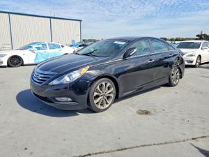 Hyundai Sonata SE 2.4L 4 2014