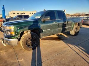 Chevrolet Silverado 1500 K1500 LT 5.3L 8 2015