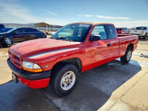 Dodge Dakota 4.7L 8 2000