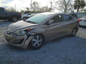 Hyundai Elantra SE 1.8L 4 2015