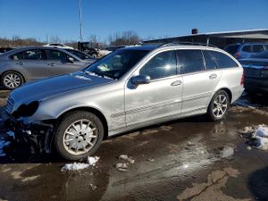Mercedes-Benz C 240 SPORTWAGON 4MATIC 2.6L 6 2005