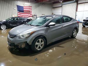 Hyundai Elantra SE 1.8L 4 2014