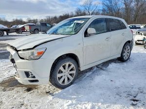 Mitsubishi Outlander SE 2.0L 4 2012