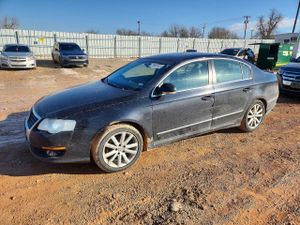 Volkswagen Passat KOMFORT 2.0L 4 2010