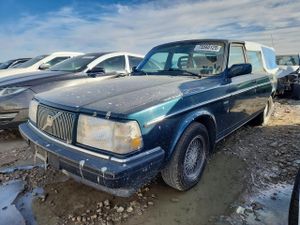 Volvo 240 2.3L 4 1993