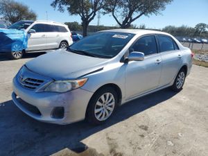Toyota Corolla BASE 1.8L 4 2013