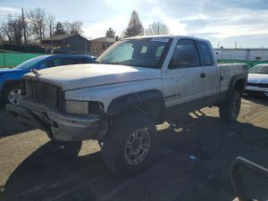 Dodge RAM 5.9L 8 2002