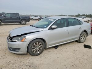 Volkswagen Passat S 1.8L 4 2015