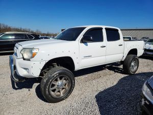 Toyota Tacoma DOUBLE CAB PRERUNNER 2.7L 4 2015