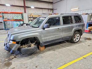 Jeep Patriot SPORT 2.4L 4 2012
