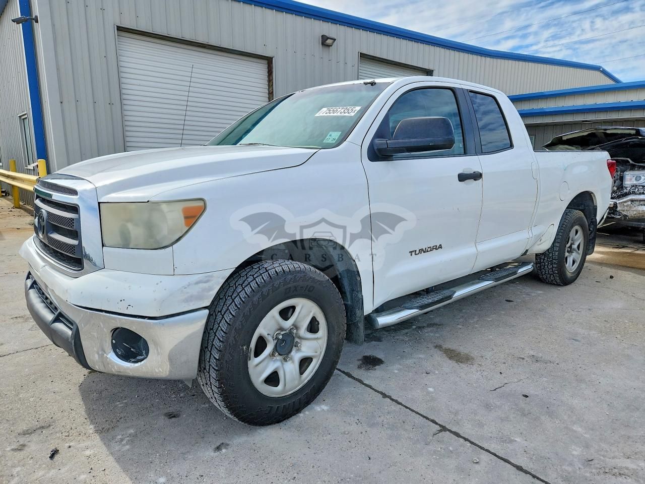 Toyota Tundra DOUBLE CAB SR5 4.6L 8 2013