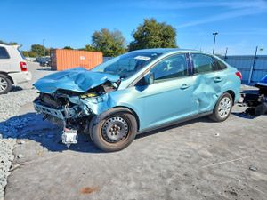 Ford Focus SE 2.0L 4 2012
