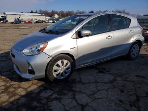Toyota Prius 1.5L 4 2014