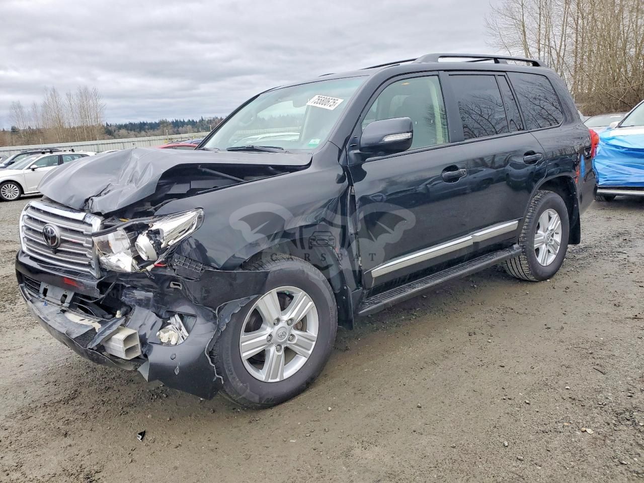 Toyota Land Cruiser 5.7L 8 2015