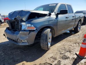 Dodge RAM ST 5.7L 8 2012