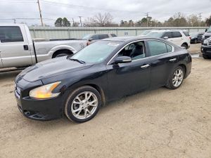 Nissan Maxima S 3.5L 6 2012