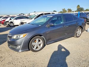 Toyota Camry L 2.5L 4 2013