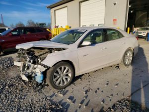 Chevrolet Malibu 2LT 2.0L 4 2015