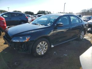 Volkswagen Passat S 1.8L 4 2015