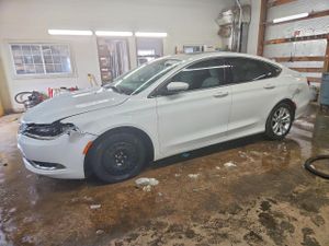 Chrysler 200 2.4L 4 2015
