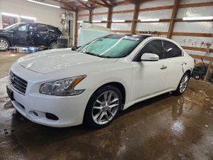 Nissan Maxima S 3.5L 6 2009