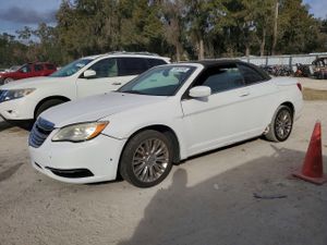 Chrysler 200 TOURING 2.4L 4 2012