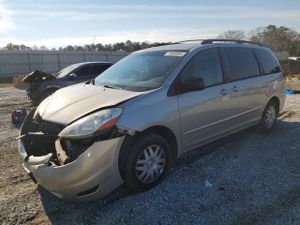 Toyota Sienna CE 3.5L 6 2007